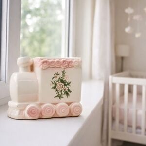 Baby Gift: Midcentury Nursery Planter